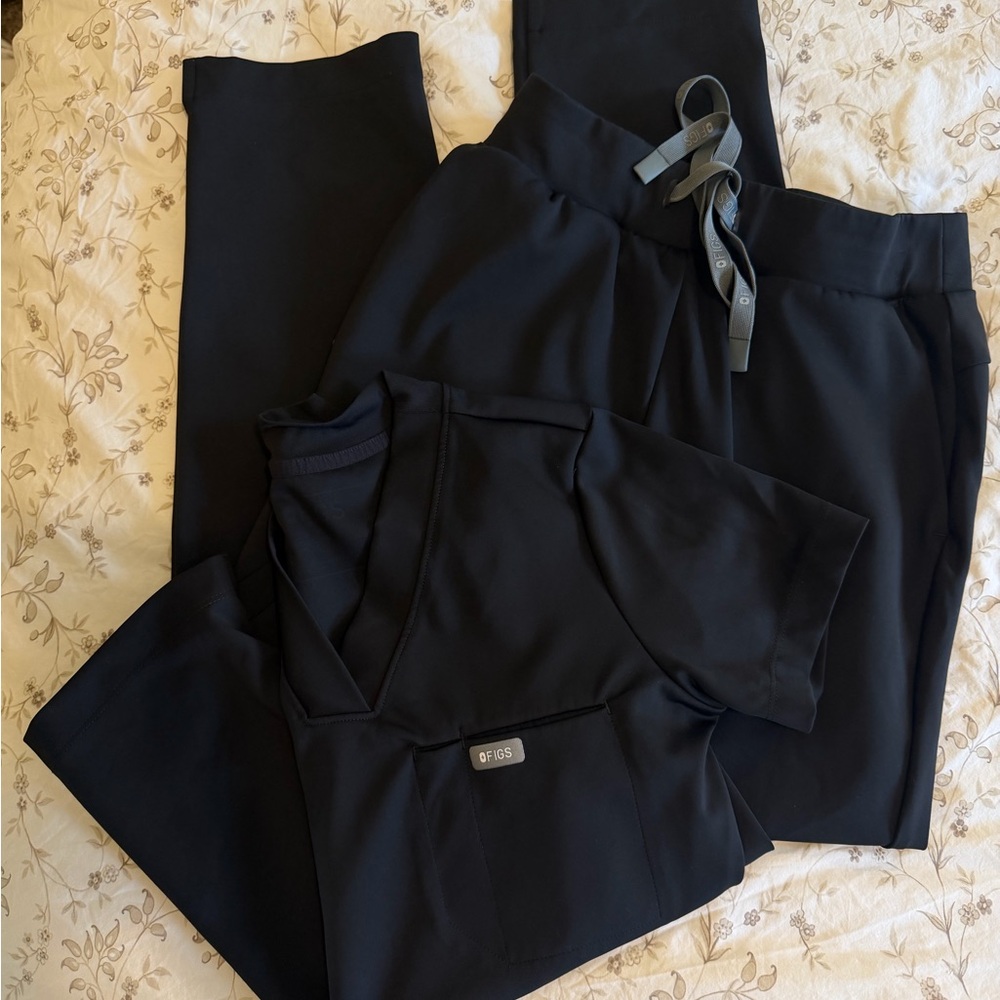 Figs Scrub Top and Pants